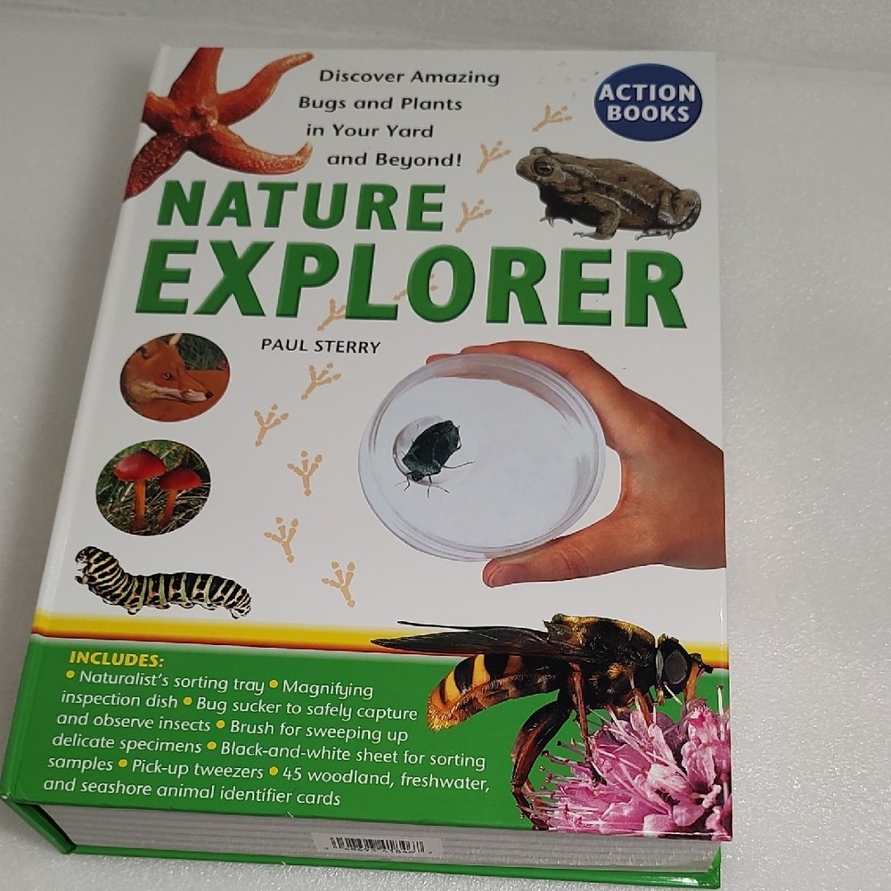Nature Explorer Action Book for Reptile Enthusiasts